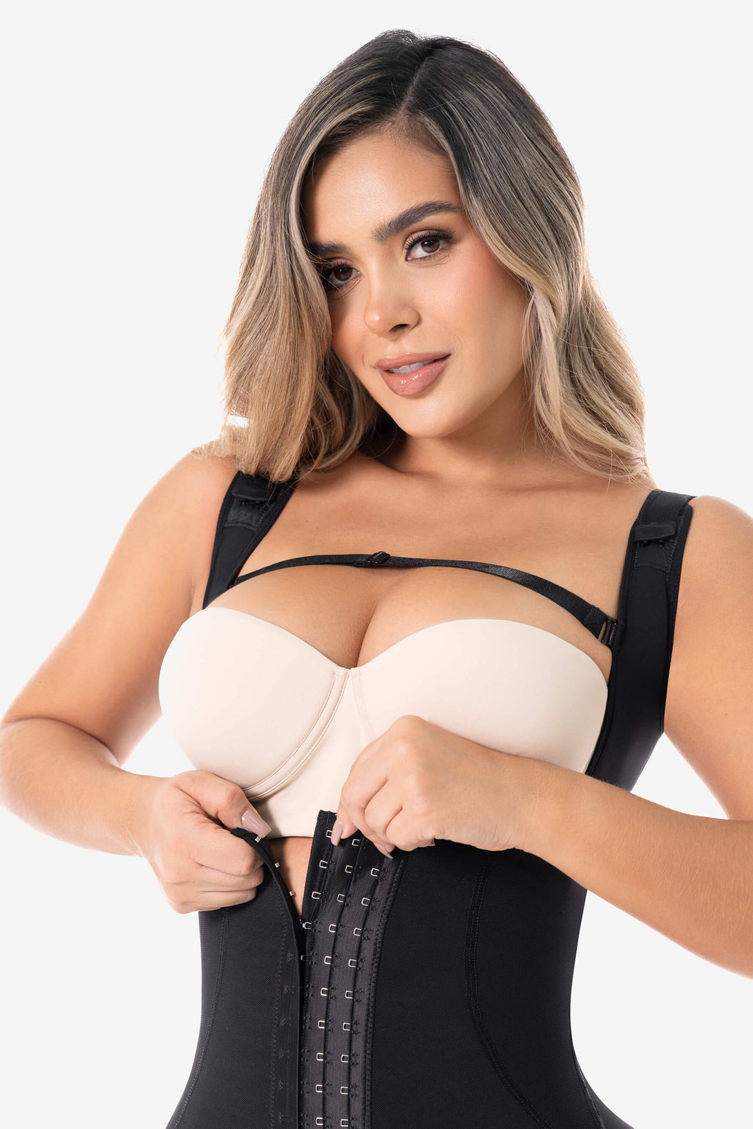 Faja Semi Reloj de Arena con Cargadera Ancha en Powernet | FJ135SR | Preventa