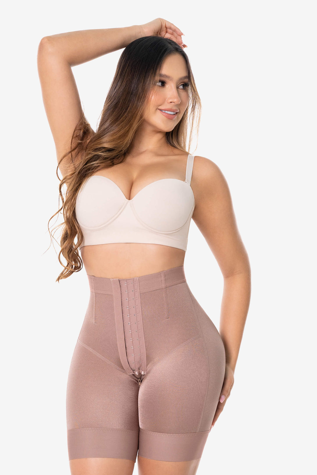 Short de Control Semi Reloj de Arena en Bidireccional con Cola Invisible | SH002SR